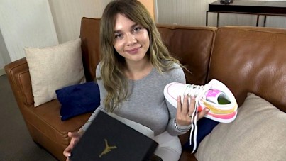 Blonde Teen Gabbie Carter's Glowing Sneakers Adventure: Big Tits and Pussy Licking Delight