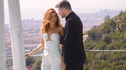 Redhead Beauty's Lustful Encounter Ends in Explosive Cumshot