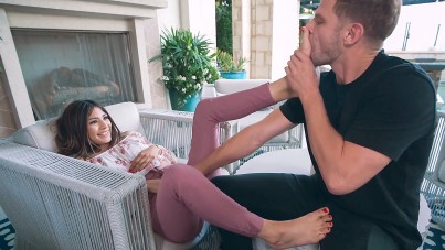 Lost in Lust at Her Feet: A Fetish Fantasy with Nina Nieves