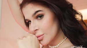 Sensual Solo: Pandora Red's Alluring Masturbation
