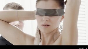 Blindfolded Russian Babe Sensually Rides Hard's Cam show and profile