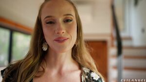 Scarlet Chase'S Naughty MILF Confessions And Hardcore Action's Cam show and profile