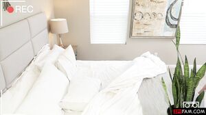 Sneaky Seductive Blonde Teen Blows Her Stepdad's Cam show and profile