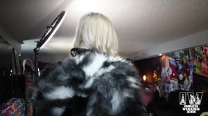 Petite Blonde Babe Kay Lovely'S Hardcore Adventure's Cam show and profile