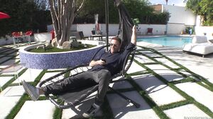 Rocco's Outdoor Hardcore Blowjob Session with Jennifer White and Vicki Chase