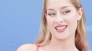 Bambola'S First Bukkake Experience: A Hardcore Orgy Of Cumshots And Blowjobs's Cam show and profile