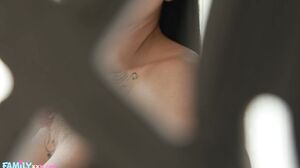 Sultry MILF Romi Rain'S Hardcore Blowjob Extravaganza's Cam show and profile
