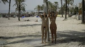 Beach Bliss: Skinny Dipping And Public Passion's Cam show and profile