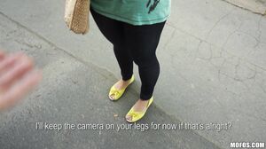 POV Public Blowjob At The Market - A Steamy Encounter's Cam show and profile