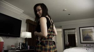 Sultry MILF Sinn Sage's Hardcore Hotel Bathtub Blowjob