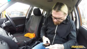 Steamy Outdoor POV: Seductive Minx'S Intense Blowjob Session's Cam show and profile