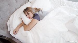 Busty Angel Youngs Wakes Up to a Hardcore Blowjob