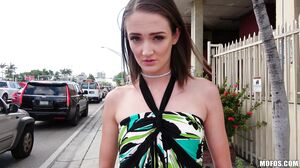 Andi Rye'S Public Handjob Adventure Gets Her Wildly Aroused's Cam show and profile