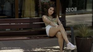 Ellie'S Naughty Shopping Spree: A Solo Adventure In Public's Cam show and profile
