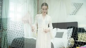 Young and Wild: Liz Ocean's Hardcore Blowjob Adventure