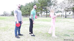 Disc Golf Threesome Adventure: Wild Outdoor Blowjob and Hardcore Action