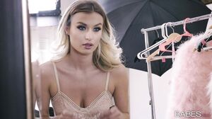 Model Behavior: Natalia Starr's Intense Hardcore Anal and Blowjob Session with Mick Blue