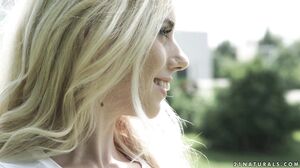 Blonde Beauty Nesty's Outdoor Grass Blowjob Ecstasy