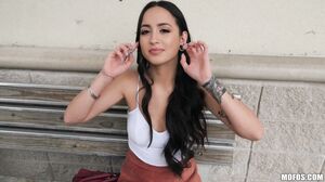Public Pickup: Ravishing the Fresh Brunette Newcomer with Intense Blowjob and Hardcore Action
