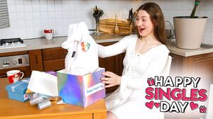 Teen Miss Sunset Teases Solo on Singles Day