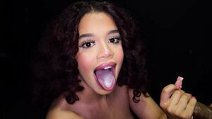 First Gloryhole Adventure: Mysterious Beauty Takes It All