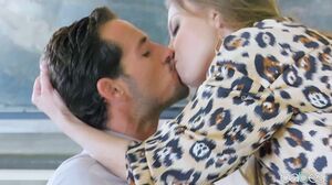 Office Breeding Frenzy: Gia Derza's Intense Hardcore Submission