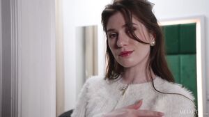 Pearl's Innocent Solo Fingering Ecstasy