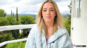 Blonde Teen Ashlyn Angel's Steamy Real Encounter