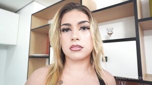 Amateur Hottie Gabily Castro's Intense Hardcore Blowjob Deepthroat Session