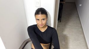 Delicious Deepthroat Blowjob Earns Her a Massive Cumshot Reward