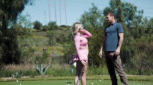 MILF Cheater Sucks and Fucks in Secret Hardcore Blowjob Session