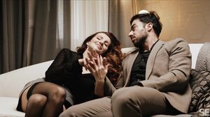 MILF Luna Roulette Gives a Steamy Blowjob in Shared Vision