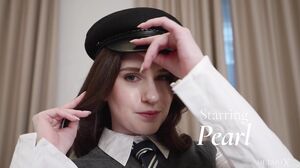 Pearl's Steamy Solo Session: Fingering and Intense Masturbation