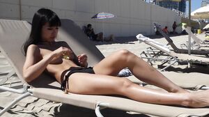 LittleSubGirl - Littlesubgirl   Walk Naked & Squirt Infront Of Strangers