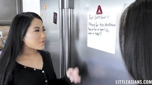 Steamy Asian Threesome Blowjob and Cum Swap