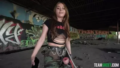 Hot Skater Girl's Wild Anal Ride: POV Blowjob, Bubble Butt Pounding & Hardcore Orgasms