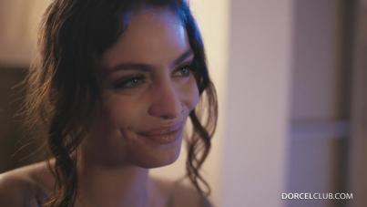 Brunette Beauty Clara Mia's Artistic Seduction