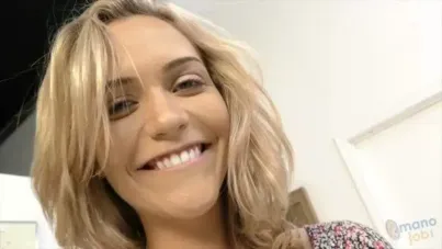 Mia Malkova's Seductive Handjob Tease Ends in Explosive Cumshot