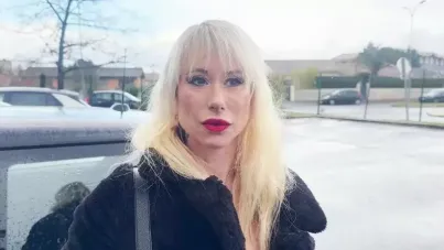 Mature Blonde Emma Craves a Hard Anal Threesome with Deepthroat and Doggystyle