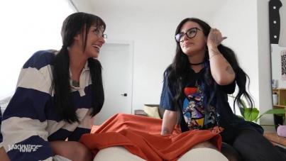POV Hardcore Amateur Threesome with Jak Knife and Effy Cutie