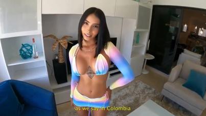 Amateur Hottie Daniela Antury Swallows Stranger's Hot Load