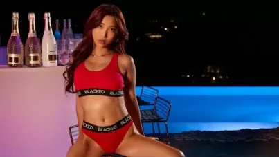 Tiny Emiri Gets Pounded by Massive Black Cock in Steamy Outdoor Art Session