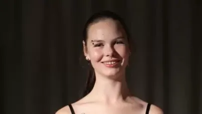 Sasha's First Gangbang Experience - French Amateur Debut
